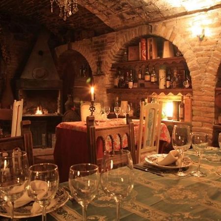 Apartamentos Alcoba De Baco バルバストロ エクステリア 写真